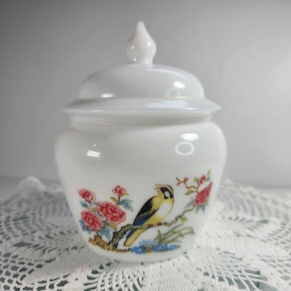Avon Dynasty Milk Glass Candle Holder Bird on Branch with Flowers Vintage 1980s - Picture 13 of 14